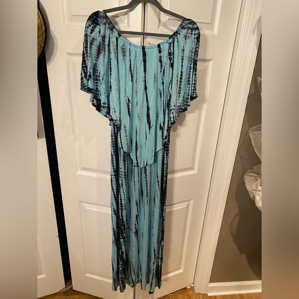Chelsea & Theodore maxi dress